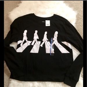 NWT BEATLES juniors cropped graphic shirt (L)